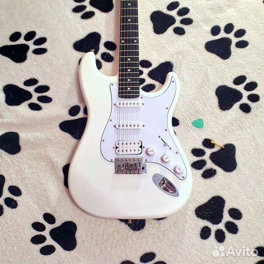 Электрогитара rockdale Stars HT HSS White