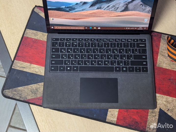 Тонкий microsoft surface I5-8250U