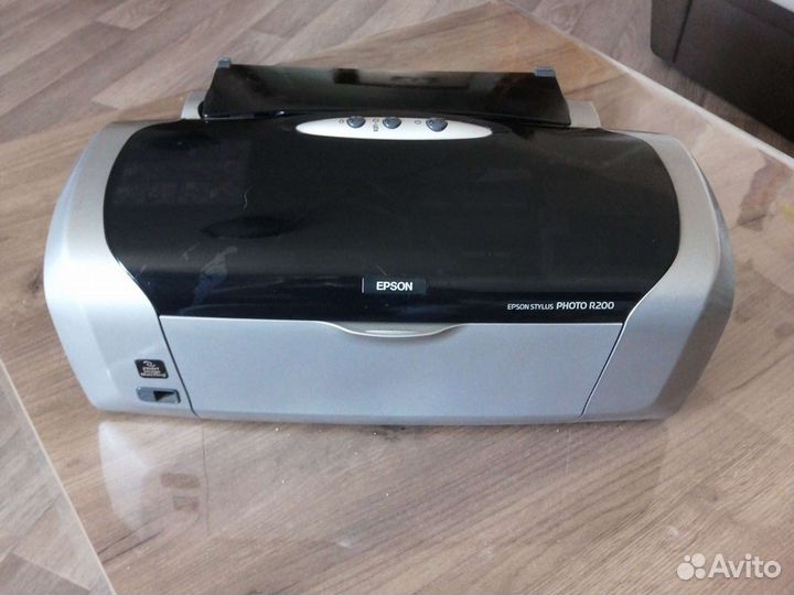 Принтер Epson r200