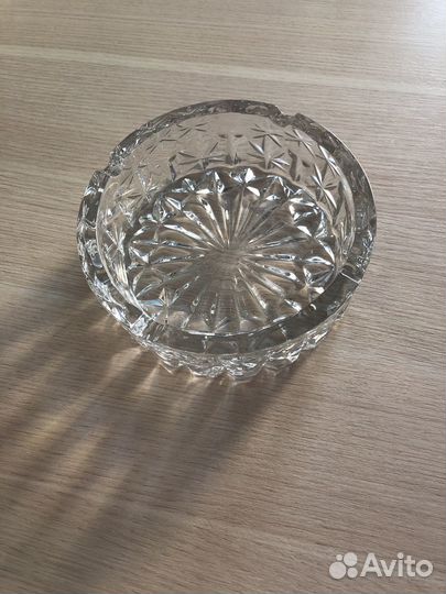 Хрустальная пепельница