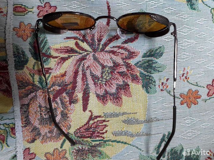 Солнцезащитные очки