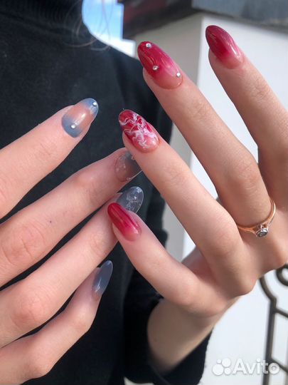 Мастер маникюра