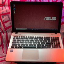 Ноутбук Asus Core i3/8gb/SSD