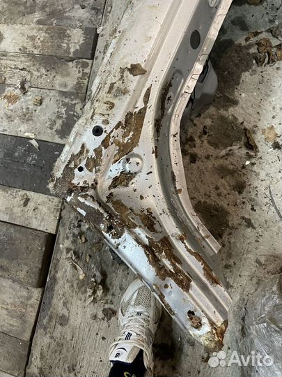 Порог кузовной левый subaru forester sg