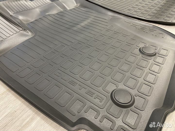 Оригинальные полиуретановые ковры Renault Duster 1