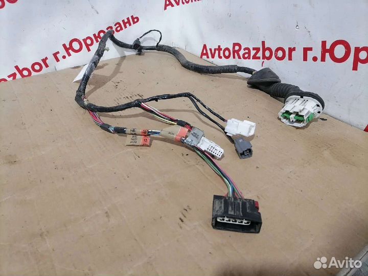 Проводка передней левой двери Ford Maverick