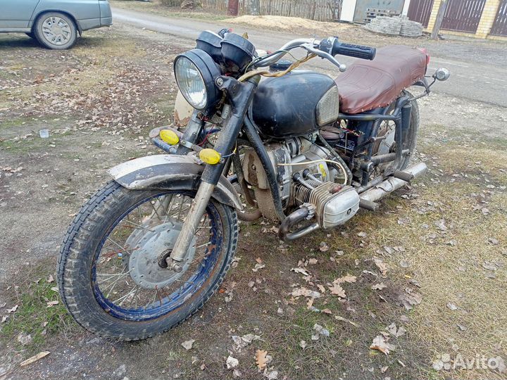 Мотоцикл Днепр