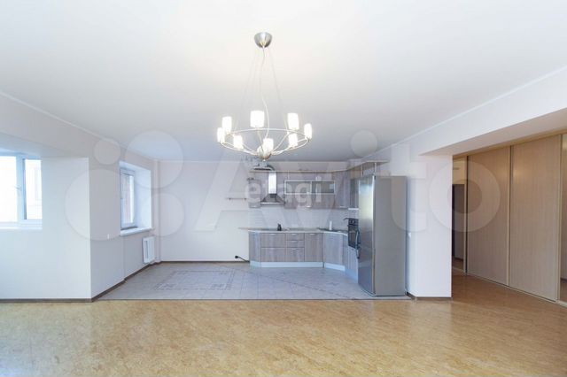 4-к. квартира, 140 м², 7/11 эт.