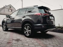 Toyota RAV4 2.0 CVT, 2015, 242 450 км, с пробегом, цена 2 070 000 руб.