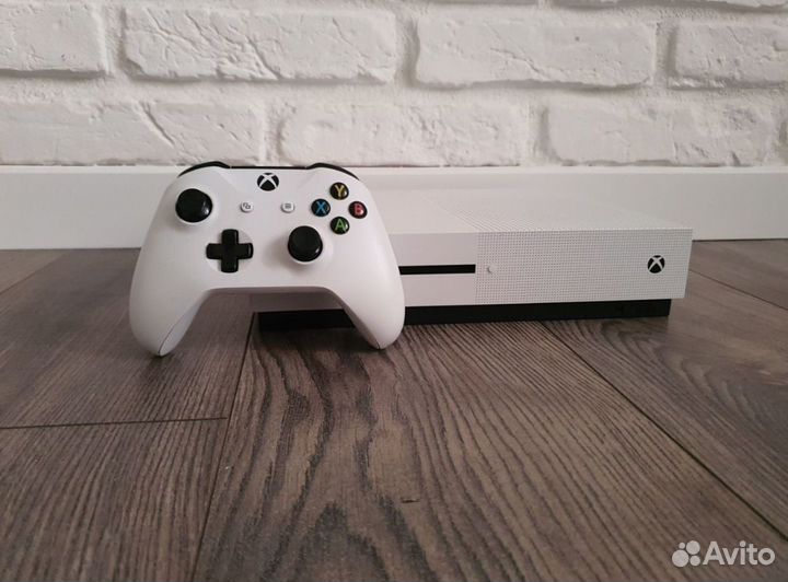 Xbox One S / + Игры