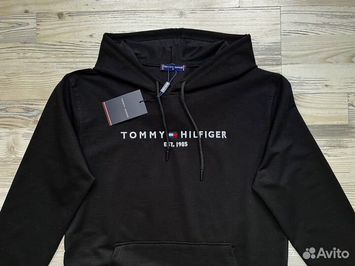 Худи Tommy Hilfiger