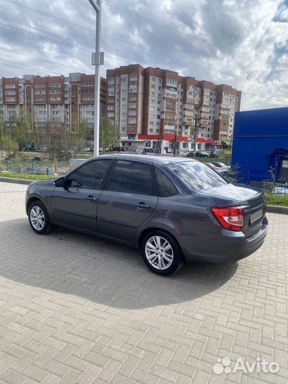 LADA Granta 1.6 МТ, 2021, 111 000 км