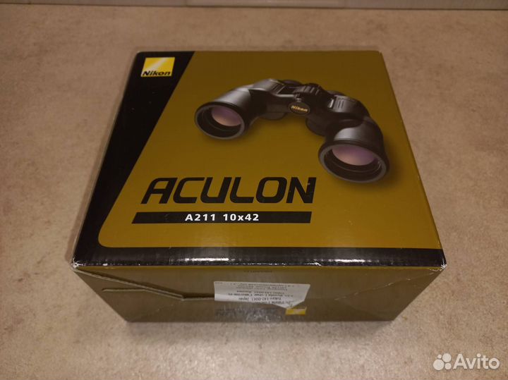 Продам новый бинокль Nikon Aculon A211 10x42