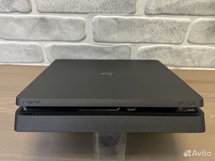 Sony PlayStation 4 slim 1TB