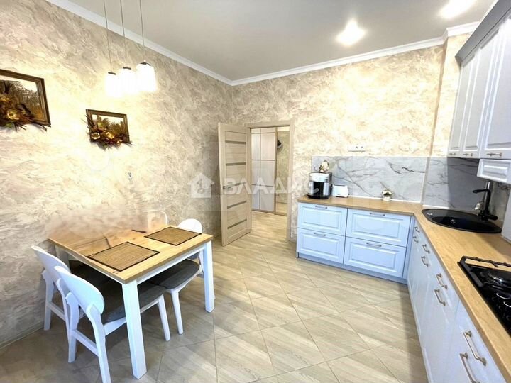 2-к. квартира, 61 м², 3/4 эт.