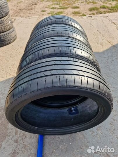 Bridgestone Turanza T005A 225/45 R19