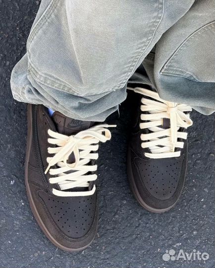 Nike air Jordan 1 Travis Scott beige