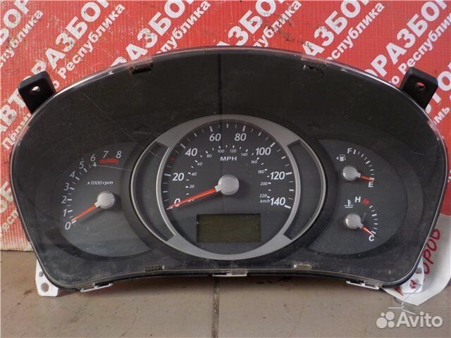 Щиток приборов Hyundai Tucson B383 G4GC4164497