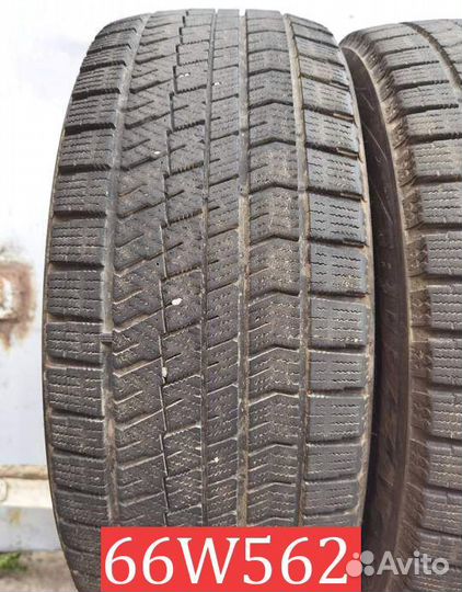 Bridgestone Blizzak VRX2 225/60 R17 94L