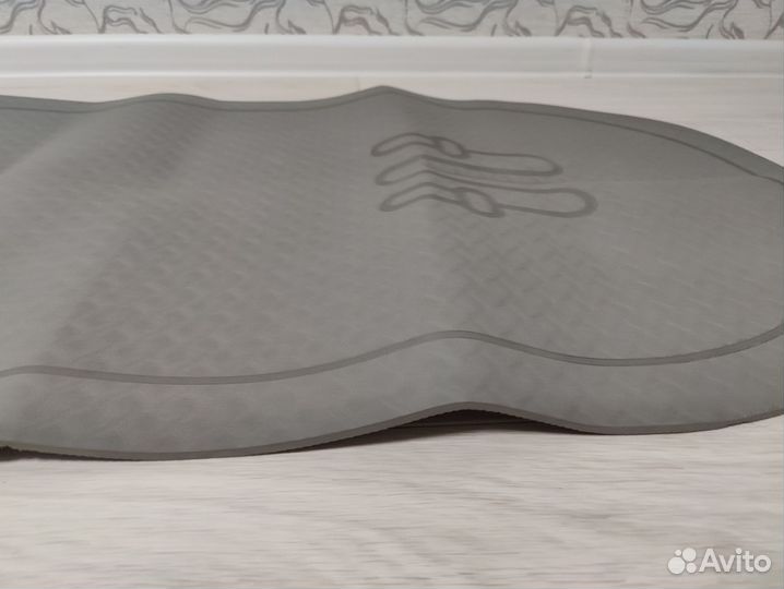 Коврик для йоги и фитнеса