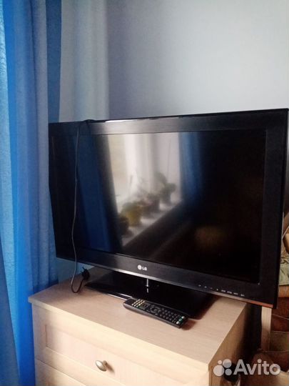 LG телевизор
