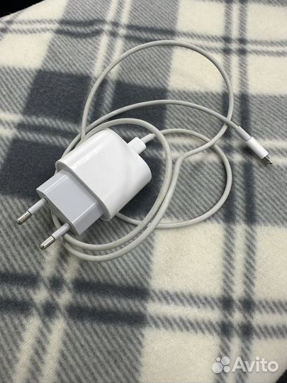 Быстрая зарядка для iPhone