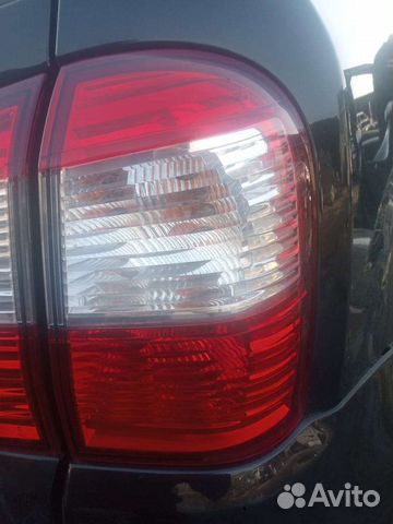 Задний правый фонарь Nissan Terrano 3
