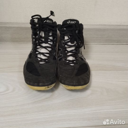 Борцовки asics