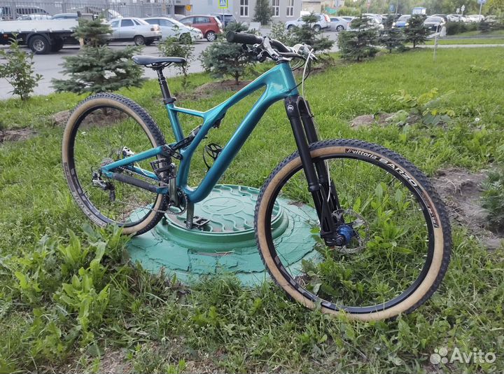 Велосипед копия Specialized Stumpjumper 29
