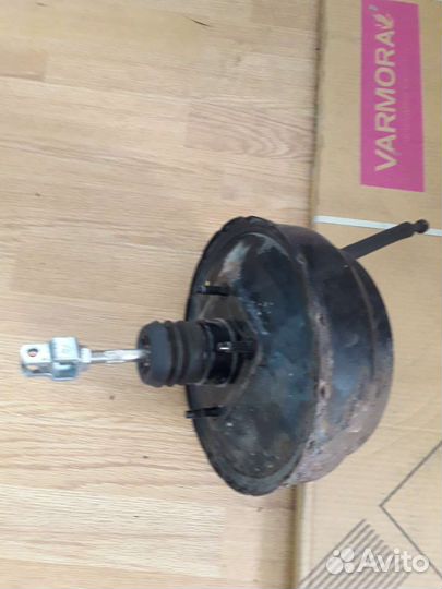 Тормозной вакуум. Рабочий от Мазда бт 50 2007г