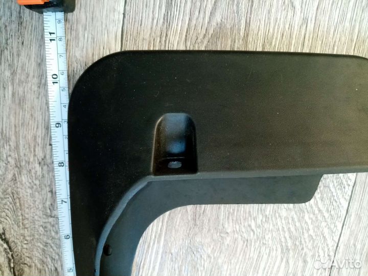 Брызговики универсальные