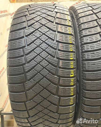 Pirelli Ice Zero FR 245/50 R19 104Q