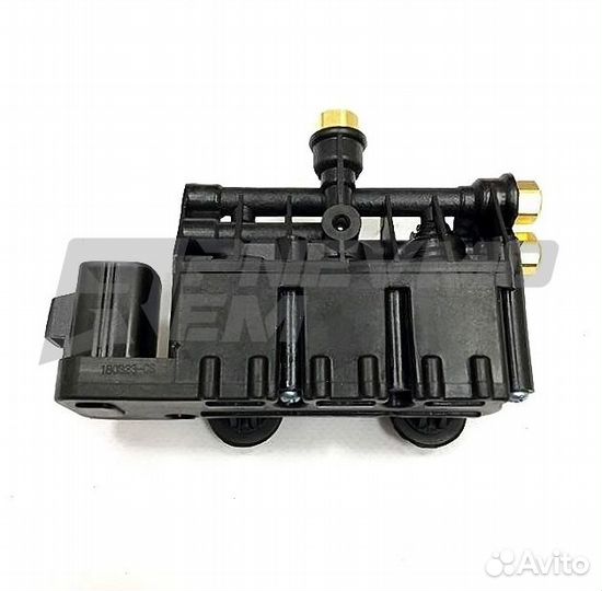 Блок клапанов пневмоподвески Land Rover Discovery