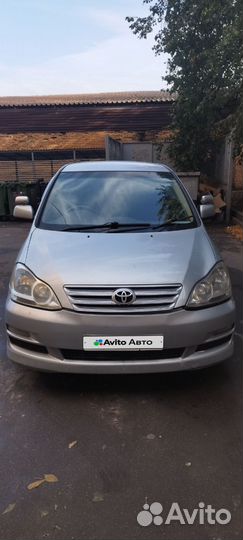Toyota Ipsum 2.4 AT, 2004, 322 000 км