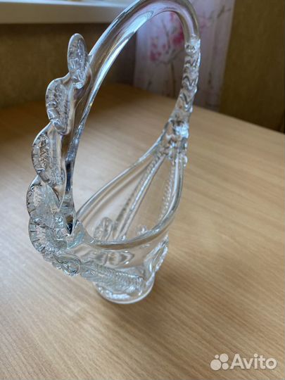 Ваза хрустальная