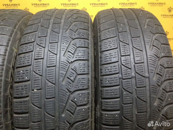 Pirelli Winter Sottozero 210 Serie II 225/60 R17