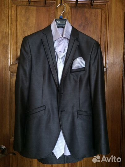 Мужской костюм