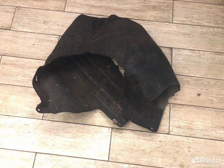 Подкрылок задний левый Ford Focus 2 седан 2.0 2007