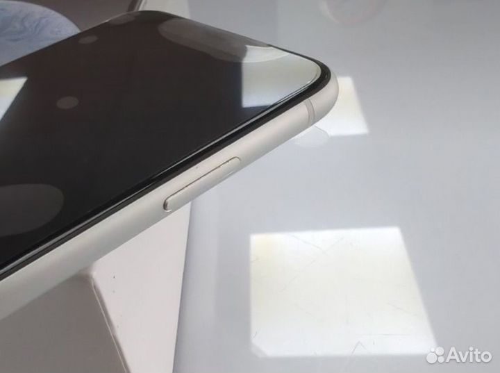 iPhone Xr, 128 ГБ
