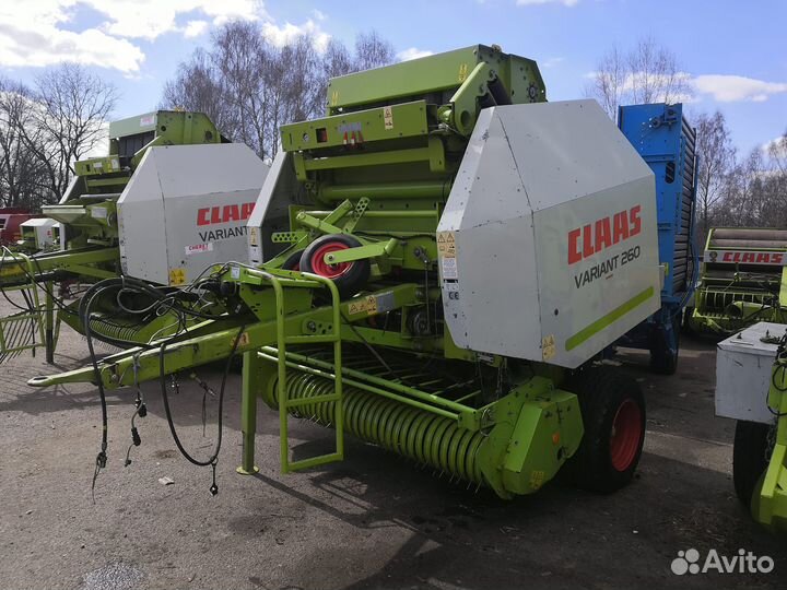 Пресс-подборщик Claas Variant 260, 2012