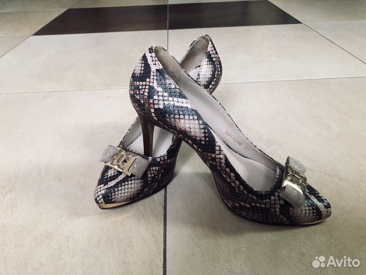 Туфли и ремень Escada (оригинал)