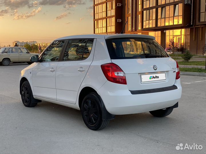 Skoda Fabia 1.6 AT, 2011, 161 000 км