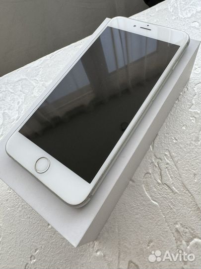 iPhone 6S Plus, 64 ГБ