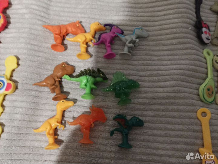 Игрушки динозавры