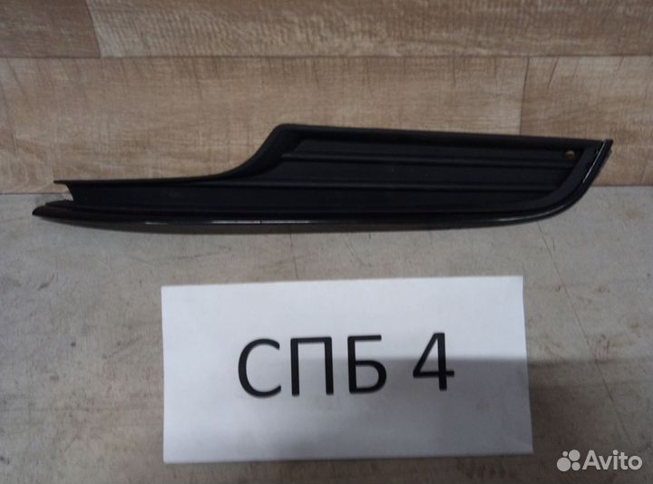 Накладка переднего бампера Фольксваген Гольф