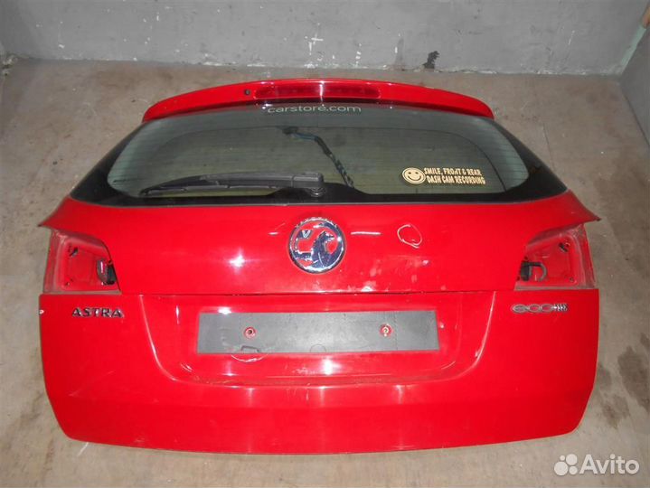 Дверь багажника Opel Astra J