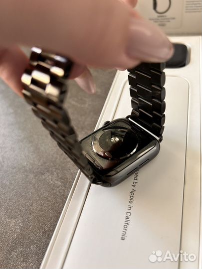 Часы apple watch 4 44 mm