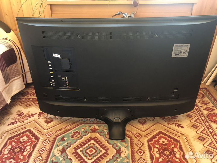 Телевизор samsung