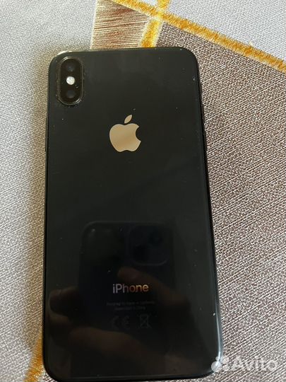 iPhone X, 64 ГБ