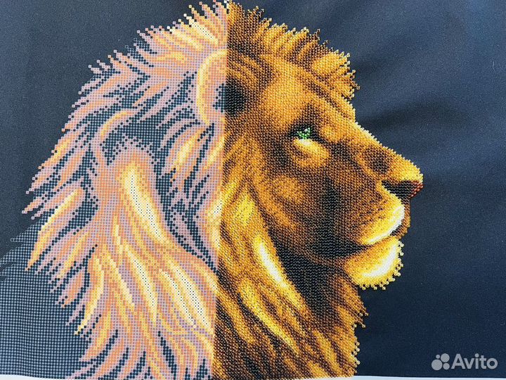 Картина бисером Лев